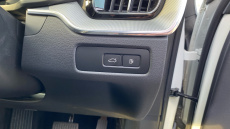 Volvo XC60 2.0 T6 [350] RC PHEV Plus Dark 5dr AWD Geartronic Estate